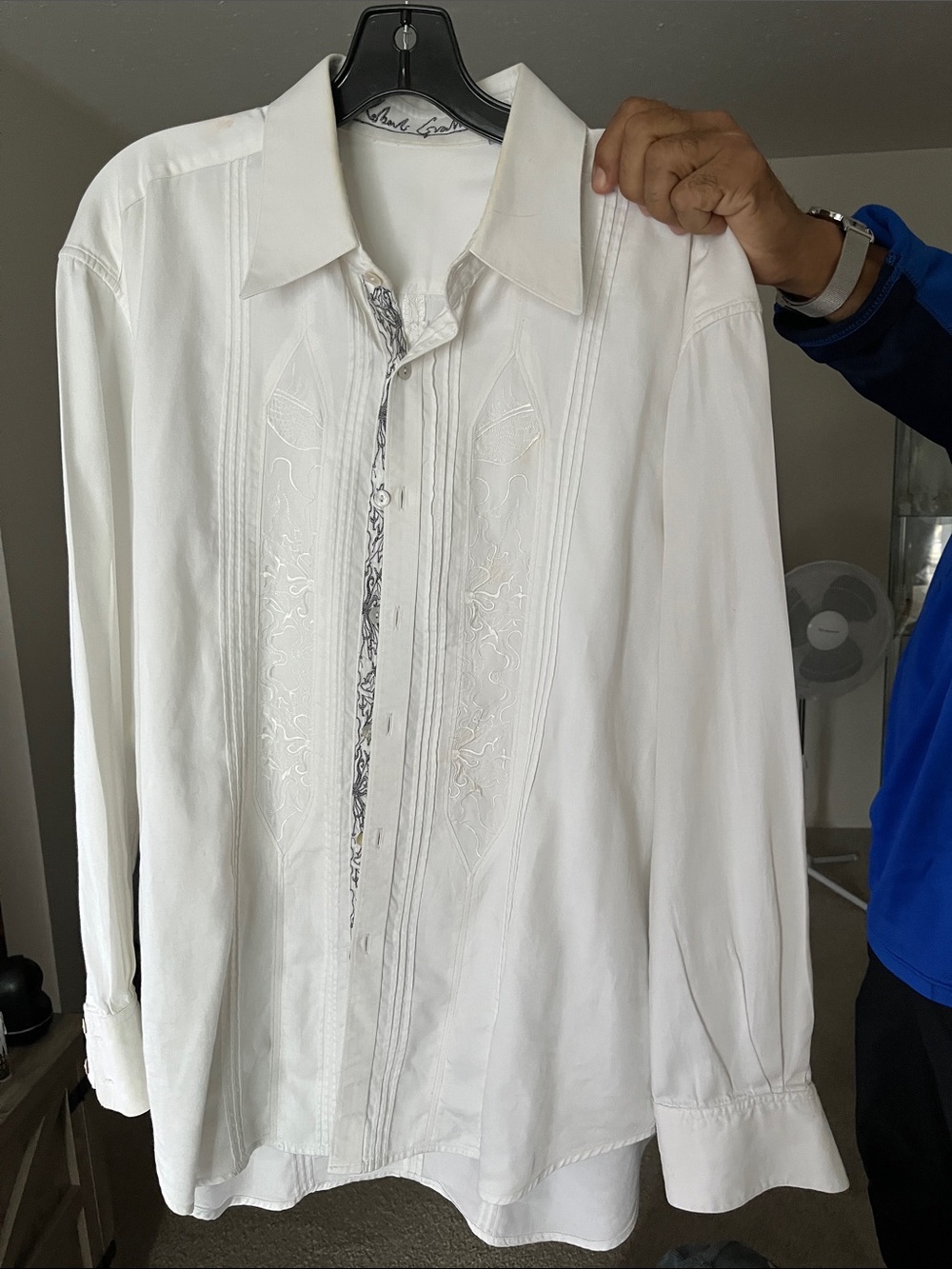 Robert Graham White Men’s long sleeve - Signature Embroidered.